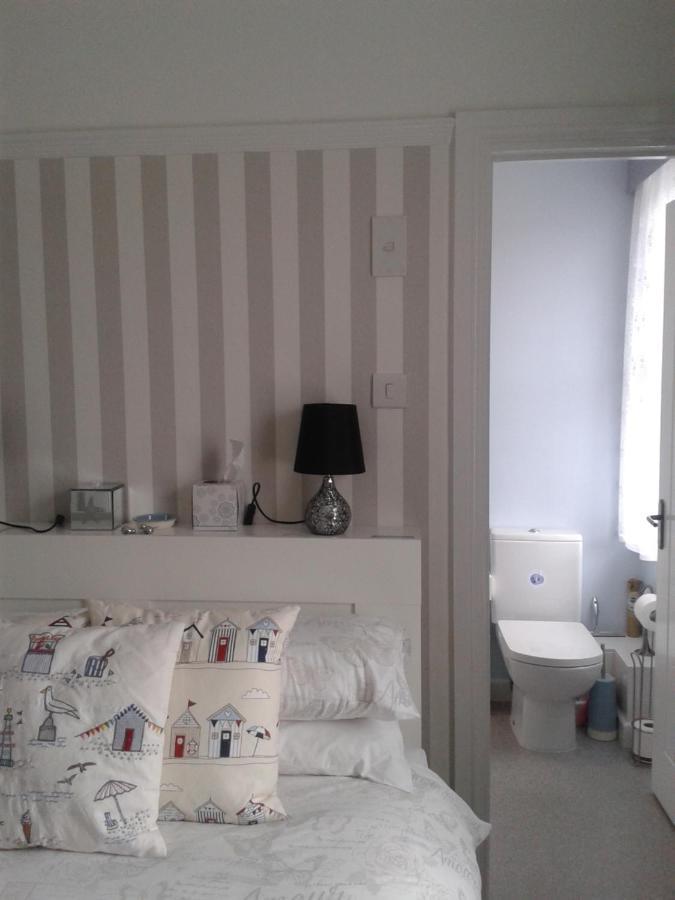 South Rising Guest House Poole Buitenkant foto