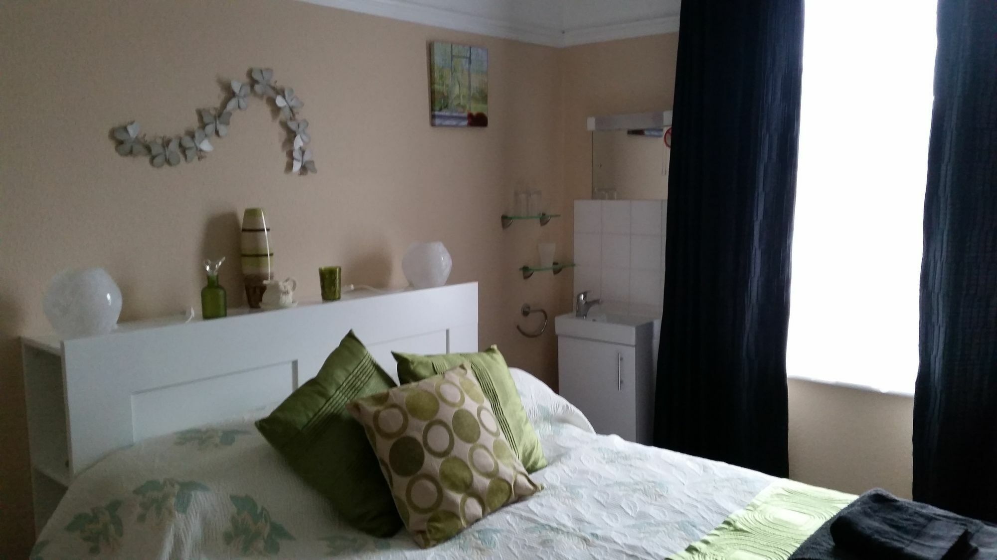 South Rising Guest House Poole Buitenkant foto